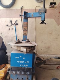 اكسسوارات سيارة • قطع غيار • للبيع