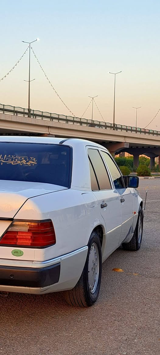 السلام عليكم دب 300 موديل 88 محدثه 91 رقم بغداد مكانه بكربلاء السياره بيه صبغ صفحه وحده صوب اليمنه الباقي مكفوله من الضربه وصبغ محرك بطه تبريد ❄ثلج كهربايات كله شغاله حداديه جديده لايت زنن سنتر لوك قواعد دبل شركه السعر 60 ومراوس ترهم ونطي فرق  ***********
