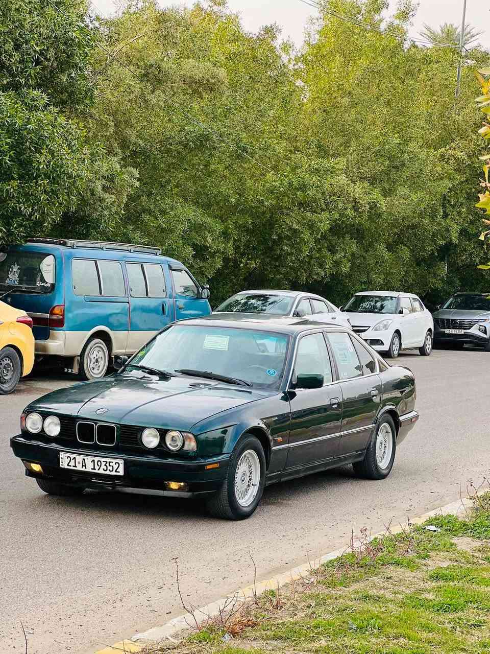 بي ام للبيع موديل 92 حجم 525 مسكر سنوية جديدة كهربائيات شغاله سلايت شغال حدادية خير  من الله كير محرك صدر خير من الله تبريد شغال السعر 53 اوبية مجال بصيط حك الجية العنوان بغداد الكرخ الرحمانية الجعيفر قرب نادي الزوراء الاتصال على هذا الرقم ***********
