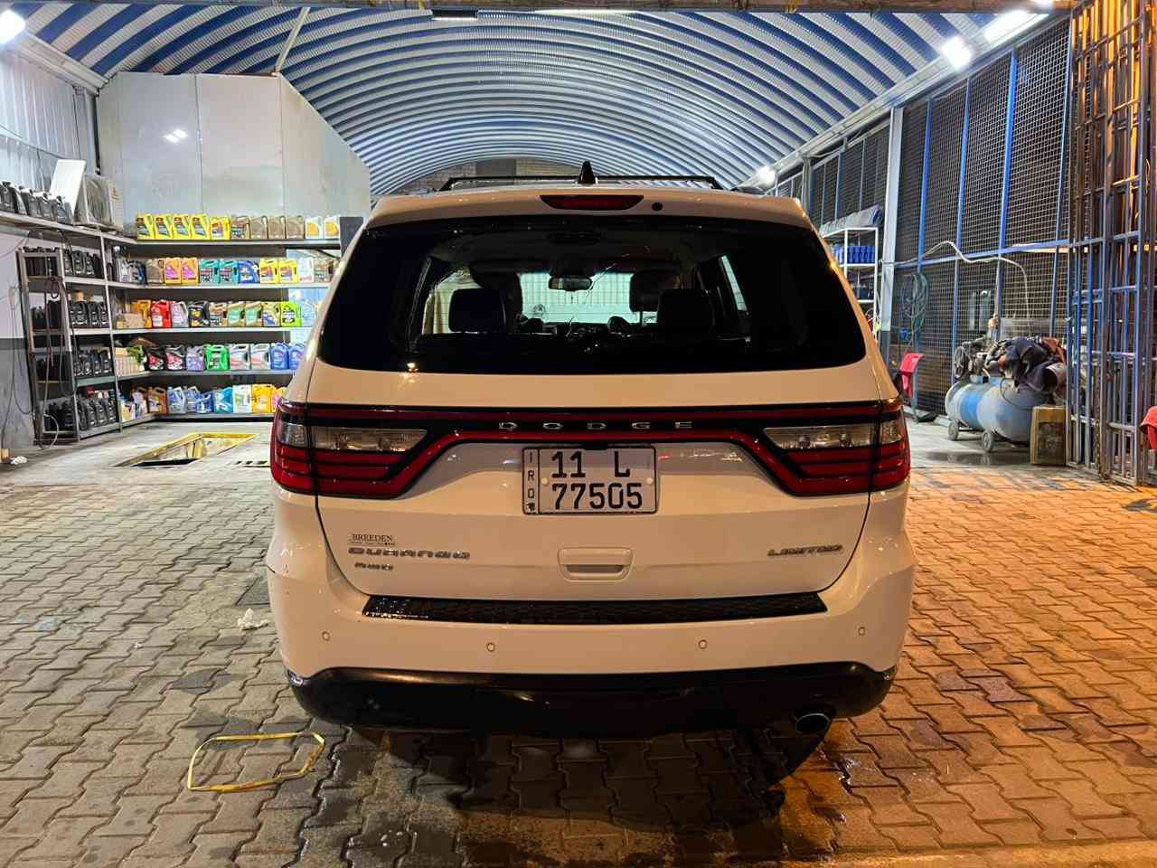 السلام عليكم من رخصة مدير الكروب
للبيع دورنكو  موديل 2020 اصل 2016  لميتدد  فول  ماعدى البانوراما  حادثه فقط دعاميه اماميه  بدون ايرباك  مكينه ٦ سلندر  جديده حداديه جديده   كير جديد 
 داخل جلد اسود شاشه جبيره  السياره فول مواصفات  رقم بغداد مشروع وطني  رقم الجديد  جاهزه من كلشي حتى هزه جديده مكان السياره النجف الاشرف 
معروضه ب٢٢٠  وبيها مجال لطيبين
للاستفسار  اكثر الاتصال
***********
***********
