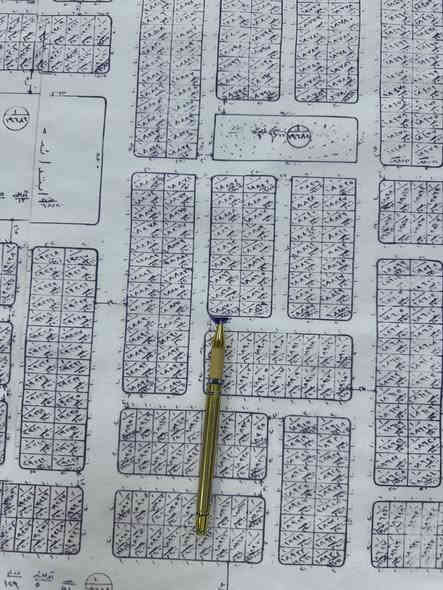 ثلاث قطع للبيع وحده بظهر شارع ١٠٠ على ساحه مفروزه بل ١١ الف والثانية على شارع ٢٠ خدمات كدامها يم علي الوردي بل ١٨ والثالثة ركن بل ١٨ يم علي الوردي لاستفسار أتصال ***********
