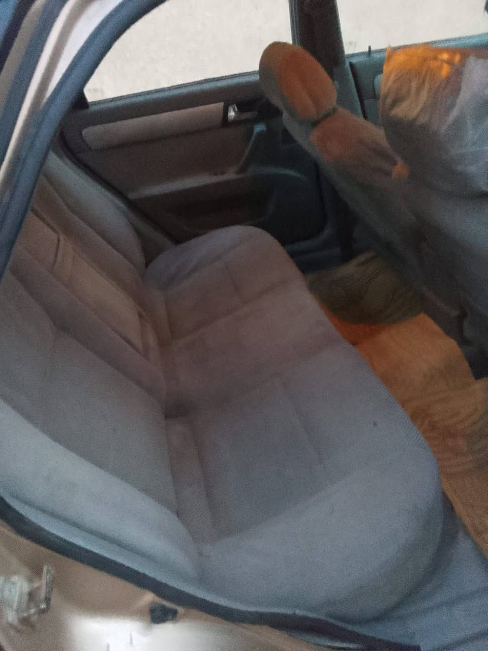 سلام عليكم سياره اوبتره ٢٠٠٧ سياره جاهزه كير محرك مكفول السياره مابها دوخل فقط هاذه الباب الصوره من عده هاذه مكفوله كفاله عامه تبريد ثلج صدر امام خلفي جديد نقص السياره بس مشط  وعندي الكيجات واكفه يعني شغلت كهربائي غر هذني السياره مكفوله من مكينه وكير وكشر السعر 55وبيه مجال حك الجيه مكاني بغداد الشعب *********** متواجد وتساب
