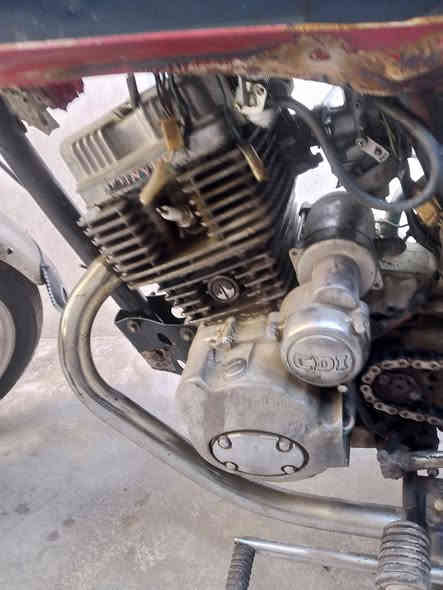 سلام عليكم ماتور جني محرك 200 بيهن صرف سعر 160 الف
***********
