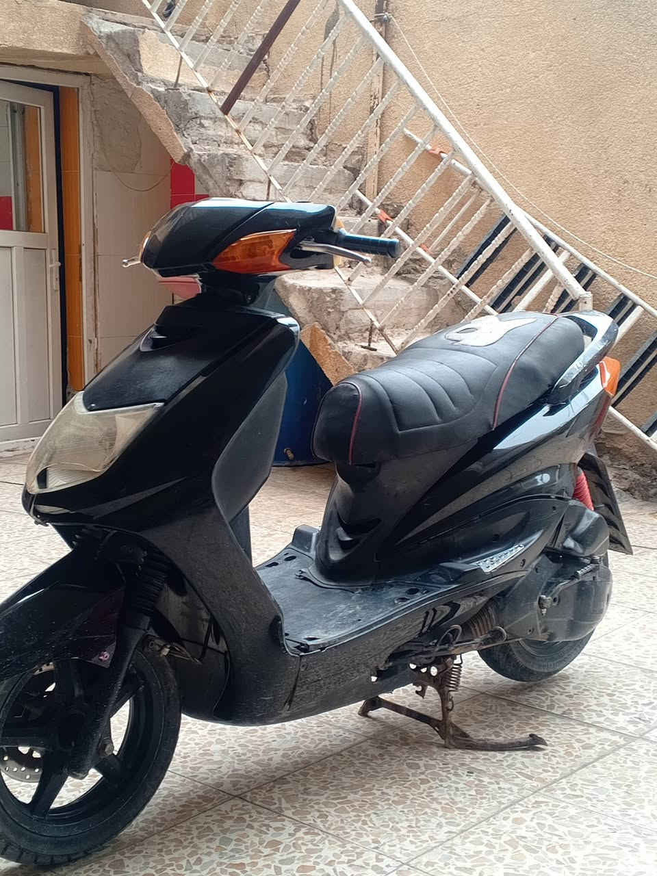 دراجه سكنس نثيه كابريتر مكينه بلادي كفرات بلادي كهربائيات كلهن شغالات امانة الله دراجه نضيفه رايدها 300 الف مكاني الغزالية الهياكل للاستفسار ***********
