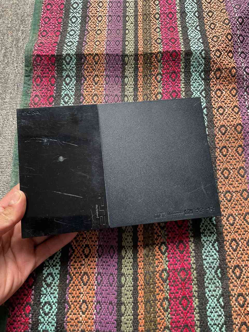 السلام عليكم جهاز بلي تو محور ماتريكس عدسته شغاله بس ممجوب عليه قرص وياه جوستك سعره مع توصيل ٢٥ شغال اي خلل مآبي ع ضمان والفحص ،


**إذا كنت صاحب هذا الإعلان وتريد حذفه لأي سبب، رجاءا أرسل رسالة إلى الدعم الفني**