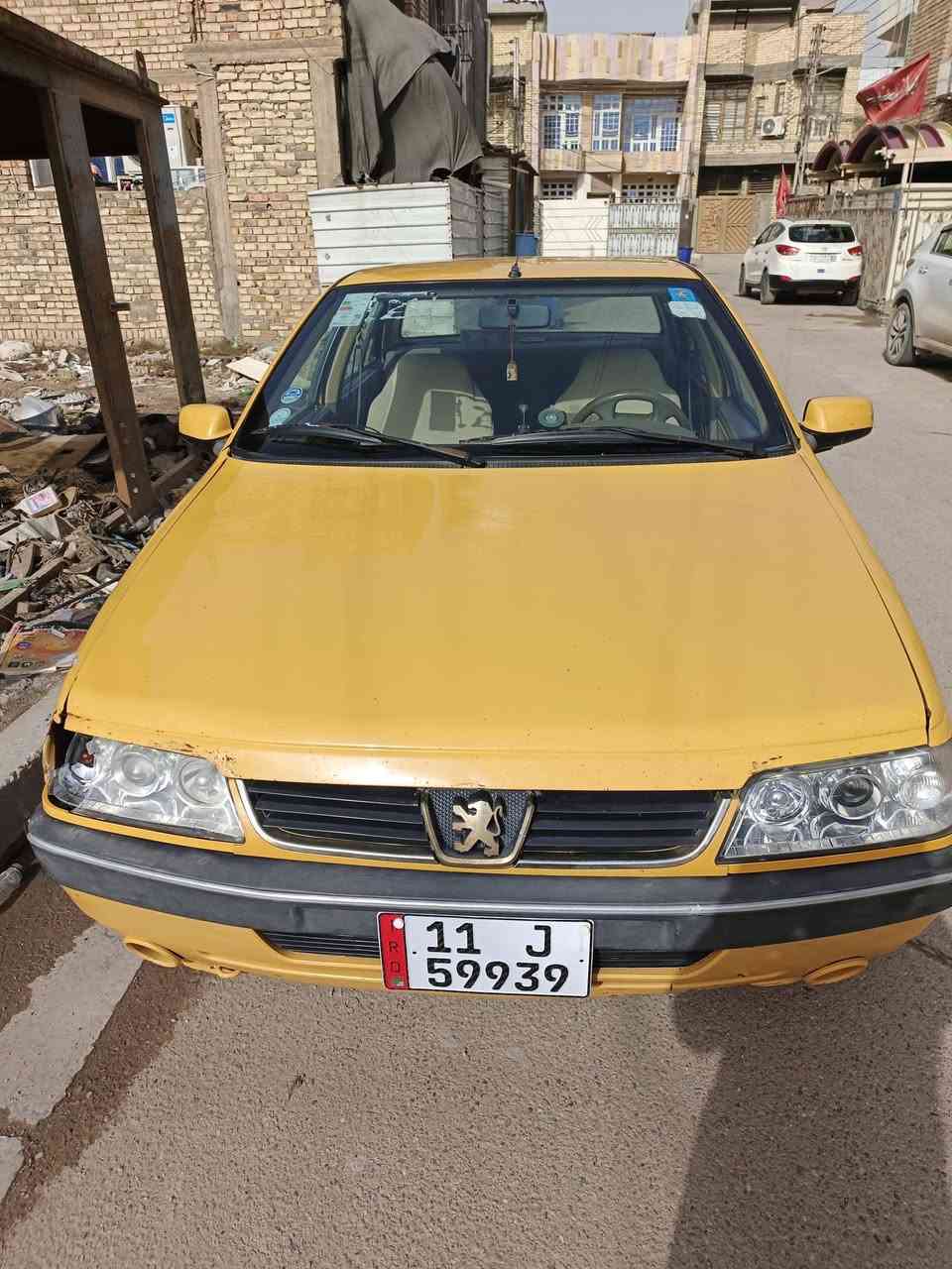 السلام عليكم بيجو موديل 16
محرك كير كفاله السيارة بسمي 
تبريد شغال كهربائات كلها شغاله 
سنويه 2026/11/10

بيها هاي الضربه بجاملغ مثل مموضح بلفيديو رايدها ٤٣
 وبيها مجال 

***********
