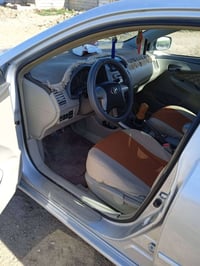 كورولا 2008 وارد خليجي محرك 18 باسمي كير عادي ضرب ثلاث قطع رقم اربيل ا...