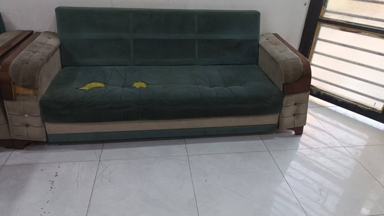 تخم عشر مقاعد بي اضرار مثل الصوره سعره ١٠٠ الف مكانه مركز الحله للإستفسار أكثر خاص وأكو توصيل


**إذا كنت صاحب هذا الإعلان وتريد حذفه لأي سبب، رجاءا أرسل رسالة إلى الدعم الفني**