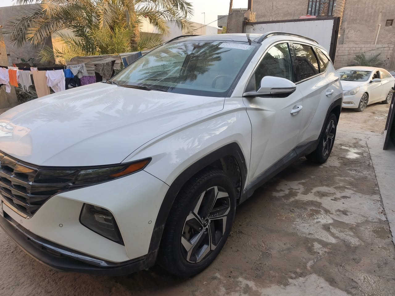 السلام عليكم توسان لمتد ابيض داخل ابيض 2023 بدون رقم  ماشيه 13 ميل بجم كبس بيه بابين صبغ ومكانين تعديل بارد السياره جديده مواصفات 🔥
بنوراما كشن كهرباء تدفئه تبريد 4 كامرات تقديم وترجيع بالريموت شتريد مواصفات بيه معروفه مواصفات اللمتد   مكاني حله  
*********** بي واتساب
