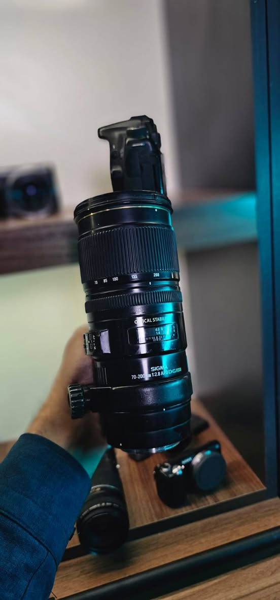 😁 يمي أنسب الأسعار... نار وشرار! 🔥🔥
📸 عدسة Sigma 70-200mm f/2.8 APO EX DG OS HSM
إذا تدور على جودة احترافية وسعر ما يتكرر، هاي فرصتك! 💯
✅ فتحة عدسة ثابتة f/2.8 ✅ مانع اهتزاز OS ✅ فوكس سريع وهادئ HSM ✅ حدة عالية وعزل خرافي ✅ مثالية للبورتريه، الرياضة، المناسبات، والفيديو
💰 السعر فقط: 750 ألف دينار
🚚 توصيل مجاني إلى جميع المحافظات 🔍 شرط الفحص والقناعة التامة قبل الاستلام
📞 للحجز والاستفسار: ***********
