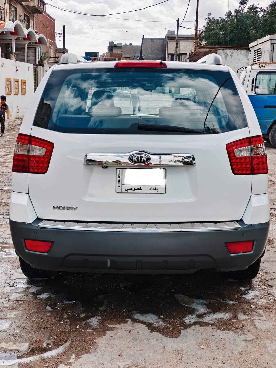 سلام عليكم
كيا مهافي 
خليجي 
موديل 2014
فول موصفات 1/1 عدا البصمه
مكفوله كفاله عامه من ضربه وصبغ وتبديل وبارد 
الموصفات 
فتحه سقف 
3 قطع تبريد
7 راكب 
6 سلندر 
5 ويل كب 
فتحه سقف 
كشن كهرباء 
اشاير ب المري 
حساسات 
فول تحكم استيرن 
مثبت سرعه 
كامره خلفيه دواره 
كشنات جلد 
داخل صاج 
جنطه شفط
تعدد انضمه 
بعد بيها هواي موصفات 
المكينه كفاله عامه 
الگير كفاله عامه 
ابد ممفتوحات ع بلاد 
تخم تاير 
حداديه 
صدر 
تبريد ثلج 
خير من الله السياره 
ومابيها كل نقص  
رقم  بغداد
مشروع وطني تحويل مباشر
مكاني بغداد 
ه‍ ***********
