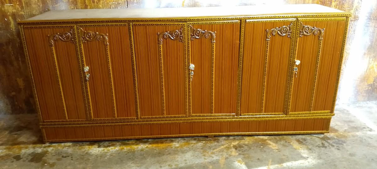 بوفيه تسكام اخت الجديده العدد 3 كلمن وسعرها يوجد خدمه توصيل


**إذا كنت صاحب هذا الإعلان وتريد حذفه لأي سبب، رجاءا أرسل رسالة إلى الدعم الفني**