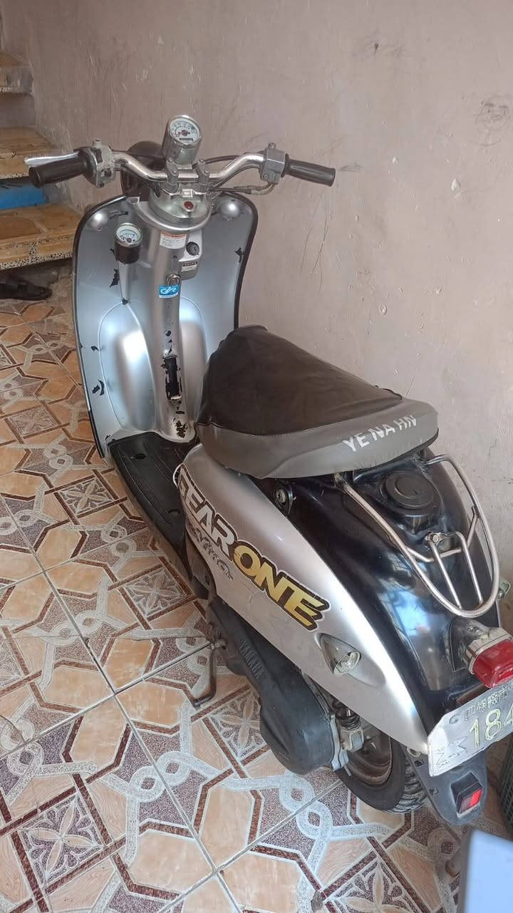 دراجة عبد الحليم صافيه هندر سلف مكينة فول  على 3حبايات 🙂 يعني نگره سلف هورن لايت اشاير ضفيرة كامله تأخذه وراسك بارد ما تگول أخ من اخو ل اخو
السعر 250 وبيها مجال *********** متواجد فيس وتساب اتصال ما ملعوب بسرگيها دراجة مال جناي مادريها بانزين ودهن وراسك بارد 🚶
