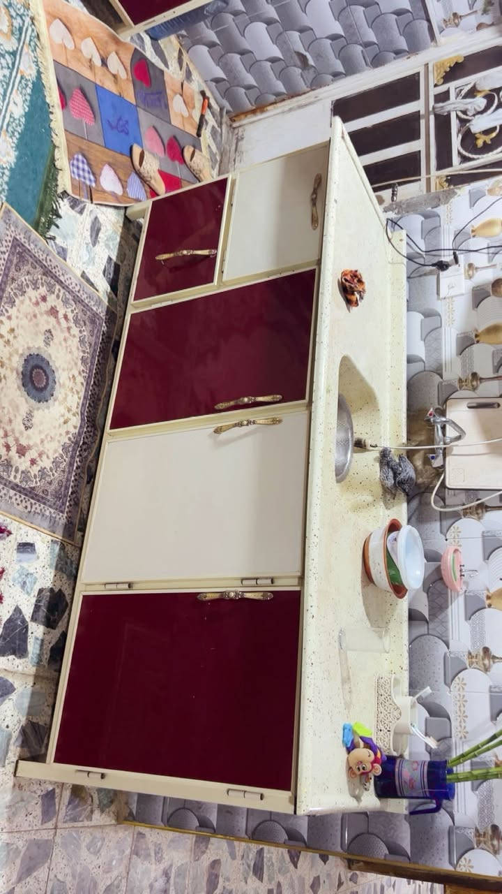 سلام عليكم كاونتر البيع سعر 650وبي مجال نضيف كلش راسلني خاص او عل رقم ***********
