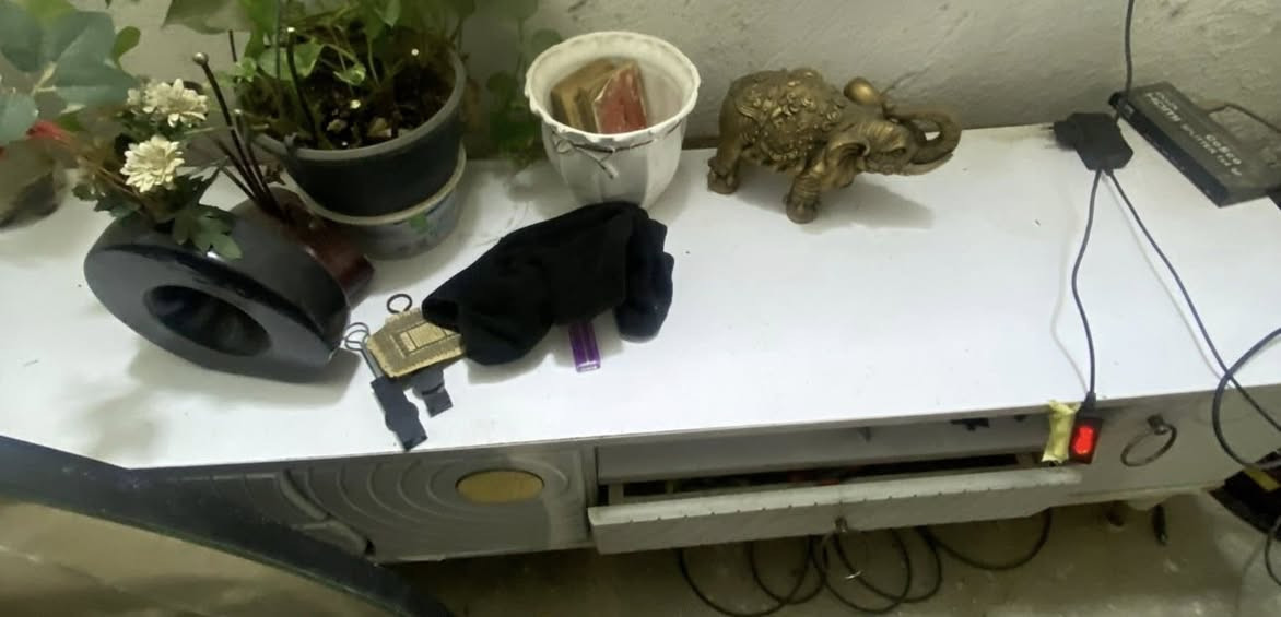 قفنات للبيع مع ميز تلفزيون سعر قنفات 100 وبيها مجال وميز تلفزيون سعره 25 الف


**إذا كنت صاحب هذا الإعلان وتريد حذفه لأي سبب، رجاءا أرسل رسالة إلى الدعم الفني**