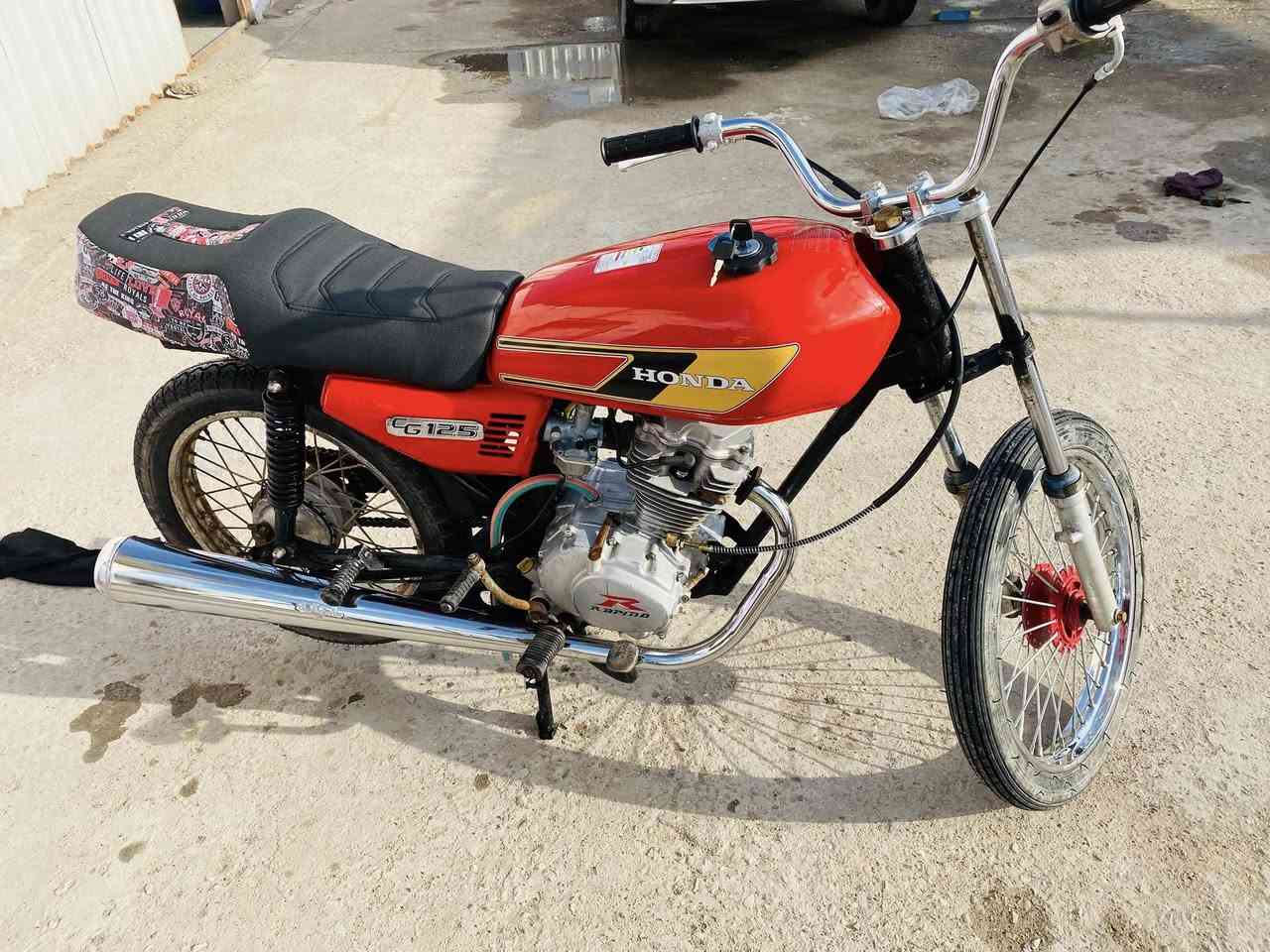 سلام عليكم دراجه لبيع رابيدو ستوه معمره مانقصه أشي أدوات نظيف سعره 450 مكاني بصره 5ميل رقمي ***********
