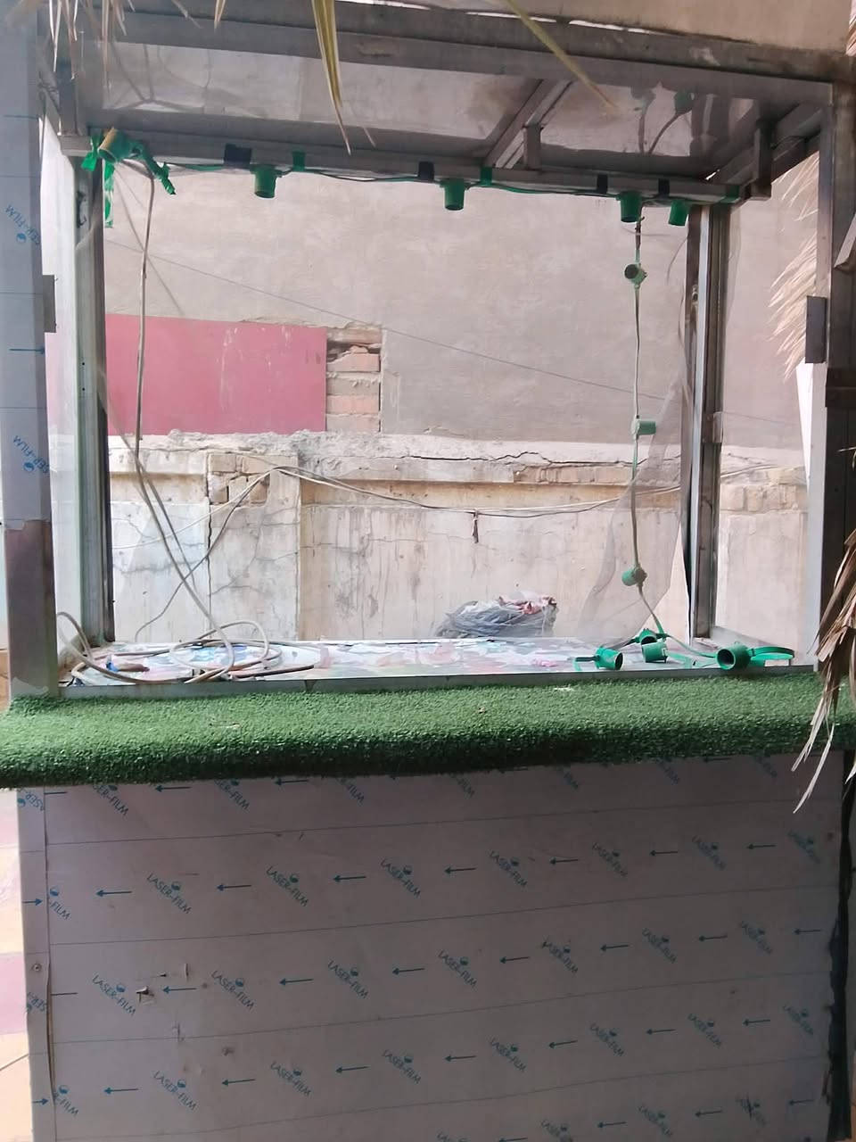 غراض للبيع المكان شارع فلسيطن الشراي يتصل بلرقم ***********
