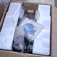 شاشة سامسونج • غير مستخدمة • توصيل محافظات