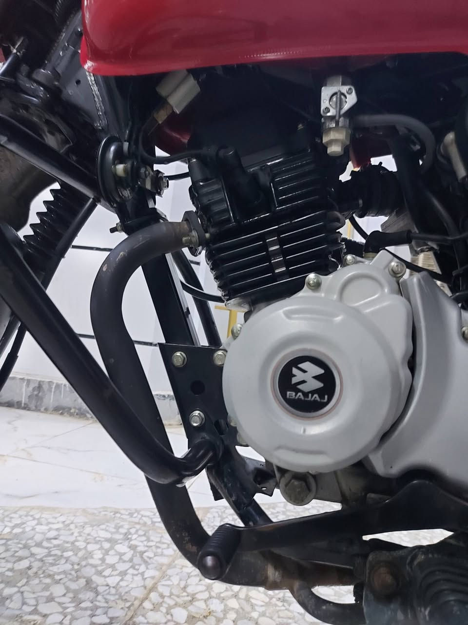 بوكسر موديل 23 نزول 24 رقم بغداد بسمي تحويل ثاني يوم هزه كامله دراجه خير من الله مال جناي وممعتوبه عليها هواي إضافات جديده مكينه خرسه شلعه ومعدل دراجه نضيفه حيل واحلا من الصور عليها منضومه زنون كلش قوي مكانها شارع فلسطين للبيع فقط تفاصيل أكثر اتصل ***********
