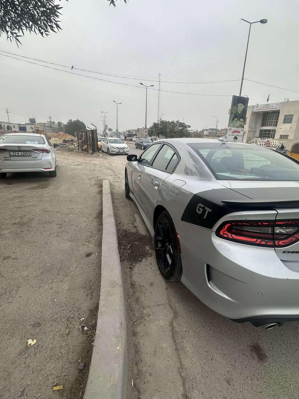 سلام عليكم جارجر 2023فول من عده لفتحه كشنات كهربه مثل ماموضح حادثهه وسستم دشبول مبدل جديدماشيه 61الف سياره جديده كلش ولموشراي لايخابر***********
