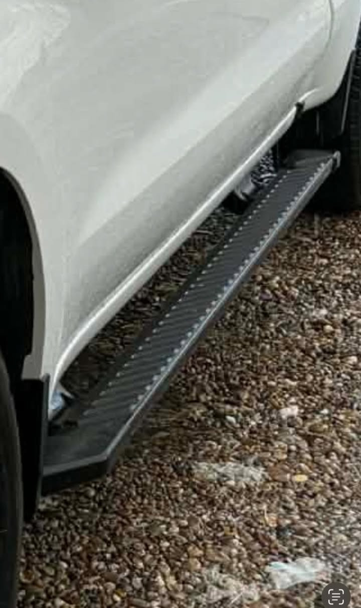 متوفر *********** تفصيخ بلادي كتابه فورد او بدون كتابه ايضا متوفر توصيل
