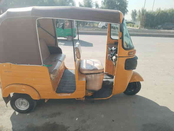 سلام عليكم تكتك البيع موديل 20 مبيه لا ضربه ولا صبغ فقط بس دوسات معمرات سعره 6500 وبيه مجال. ***********. ***********
