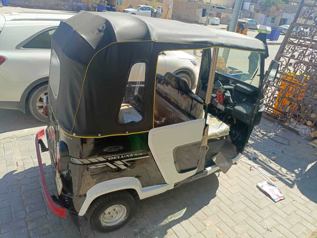 سلام عليكم تكتك تيفياس موديل2022 شهر 5 كفاله ما عده طكه زغير وره موضحه بل صوره بيه مكينه جديده سعر6700.   رقمي***********
