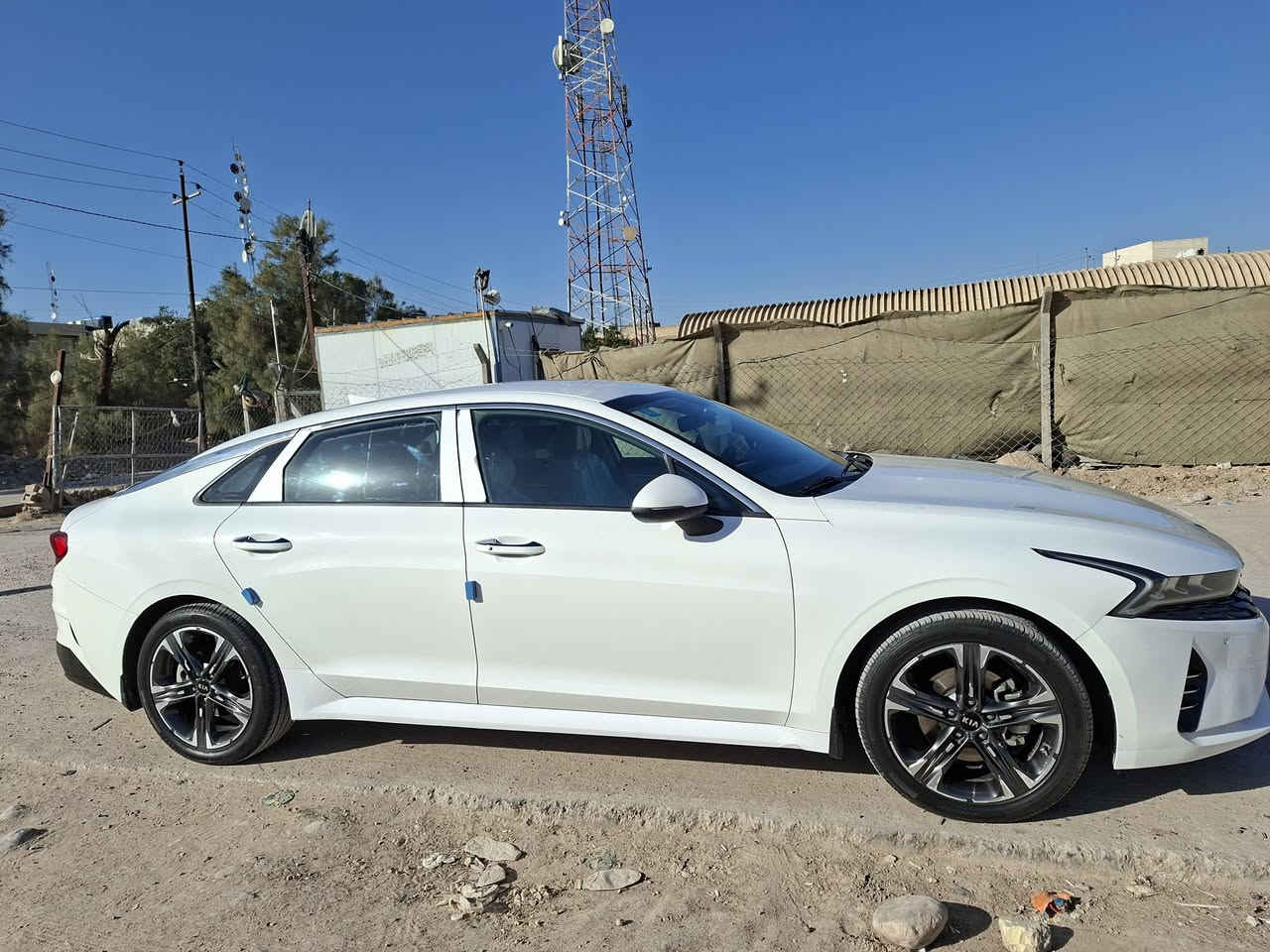 السلام عليكم
كي فايف K5 موديل ٢١ فول عدى البانوراما بسمي تحويل ثاني يوم ماشيه ٦٥ الف السعر ٢٠٥ بيه مجال المكان ذي قار اي ستفسار أتصل ***********
