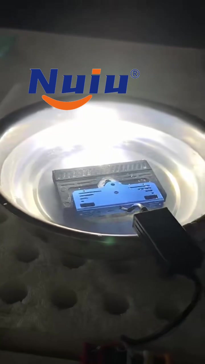 NUIU's new three-eyed grid light features excellent water resistance🔥
high brightness, and a compact size for easy installation🥰🥰🥰

WhatsApp: +86 19068530449
WeChat: +86 13054415860

For more details, please contact me🌷

#LEDHeadlights #CarLEDLights #AutoLighting #CarSpareParts #AutoAccessories #AftermarketLights #TruckHeadlights #CarLampsForSale


**إذا كنت صاحب هذا الإعلان وتريد حذفه لأي سبب، رجاءا أرسل رسالة إلى الدعم الفني**