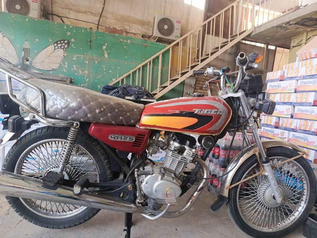 سلام عليكم
اورق سكنر م//2020
350 قفل الديوانيه 
***********
