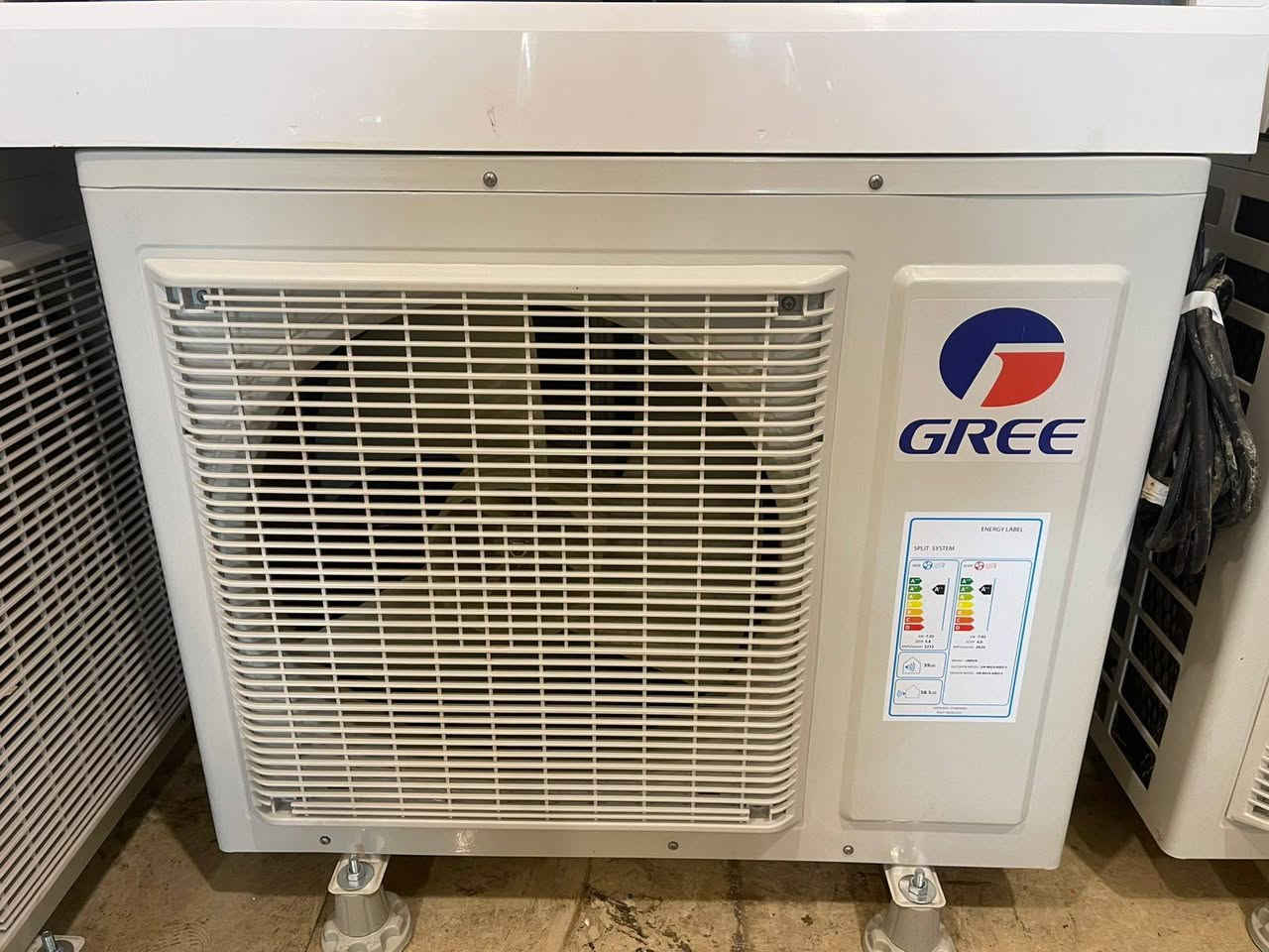 سبالت للبيع طن نص ***********
