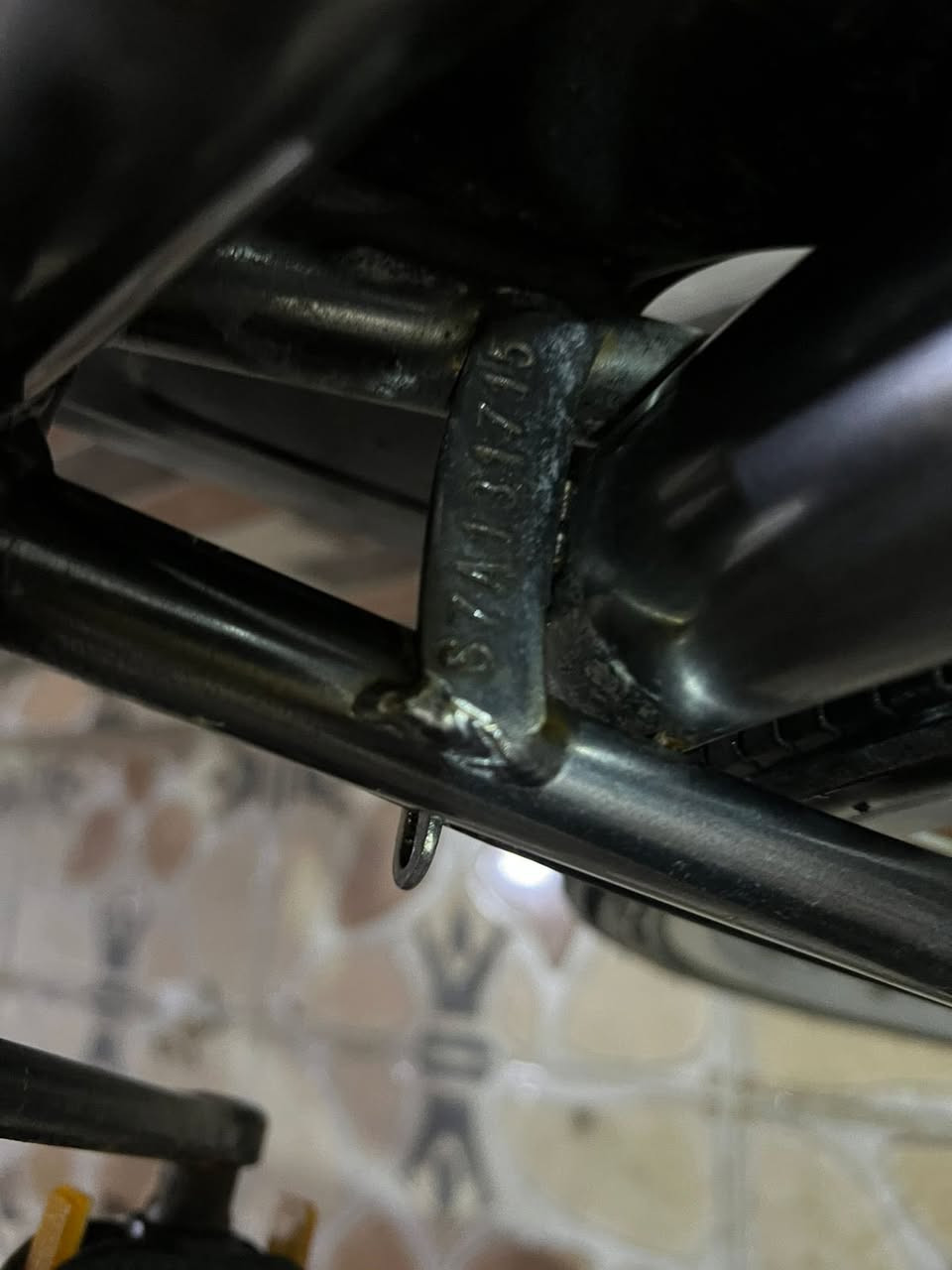 السلام عليكم بايسكل سياحي مختم جديد نضيف لون مميز شركهBD نزلته مـن الحاويه ابو سنيوه مكان بصره جزيره الشراي يطب ؏َ هاذ الرقم وتساب:***********
