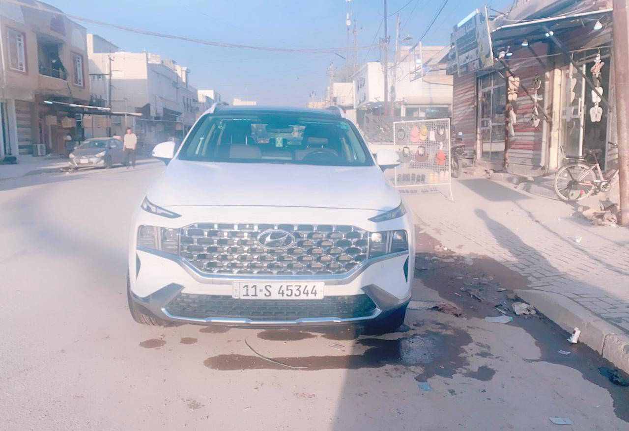 السلام عليكم 
هيونداي سنتافي2023  خليجي 
ماشية50 الف مكفولة من الصبغ بيهه بارد بالبنيد
مواصفات فل 1/1 
مواصفات السيارة :
بصمة ابواب 
‏‎فتحة سقف بنوراما
صندوك كهرباء 
يدات نيكل 
حساس مطر 
‏‎تشغيل عن بعد 
‏‎كراسي كهرباء
‏‎هاند بريك بصمة 
‏‎شاشة ابل كار بلي 
اريل نفكيشن 
شاشة جبيرة 
رادارات جانبية 
‏‎كامرة دوارة 
‏‎حساس خلفي
حساس امامي 
‏‎لايت زنون
بك لايت ليد 
تبريد شاشة 
مناخ منفصل 
اشاير بل مري 
كشنات الخلفية كهرباء 
بردات ابواب خلفية 
‏‎تحكم مقود جهتين
‏‎ ويل كب كروم حجم 20 
تايرات الشركة كونتينكتال 
‏‎نظام اوتو هولد 
‏‎درايف مود 
‏‎مانع انزلاق
‏‎داخل كاربون فايبر 
‏‎تبريد 3 قطع
‏‎السيارة 7 راكب 
‏‎شفتات ستيرا ‏
مري شفط 
مكان السيارة بغداد الشعب
وسعرها :280 وبيها مجال بسيط للاستفسار***********
