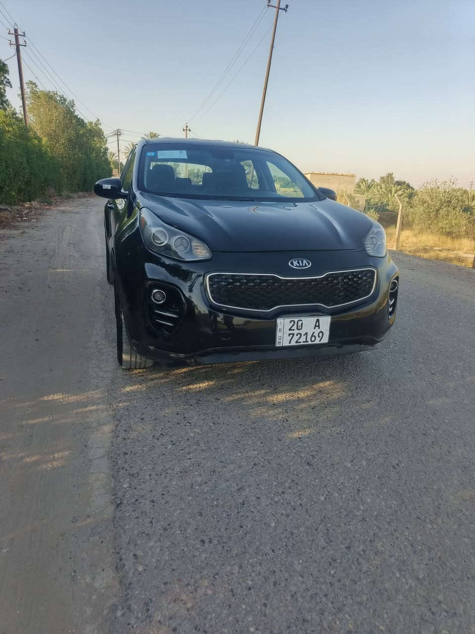 السلام عليكم للبيع كيا سبورتج موديل 17واردامريكي حادث سيارة فقط صبغ جاملغ شوي بالبنيد رقم ديالى نكليزي الصدر نص عمر مكان بغداد حي البتول السعر 128بيها مجال رقم الهاتف ***********
