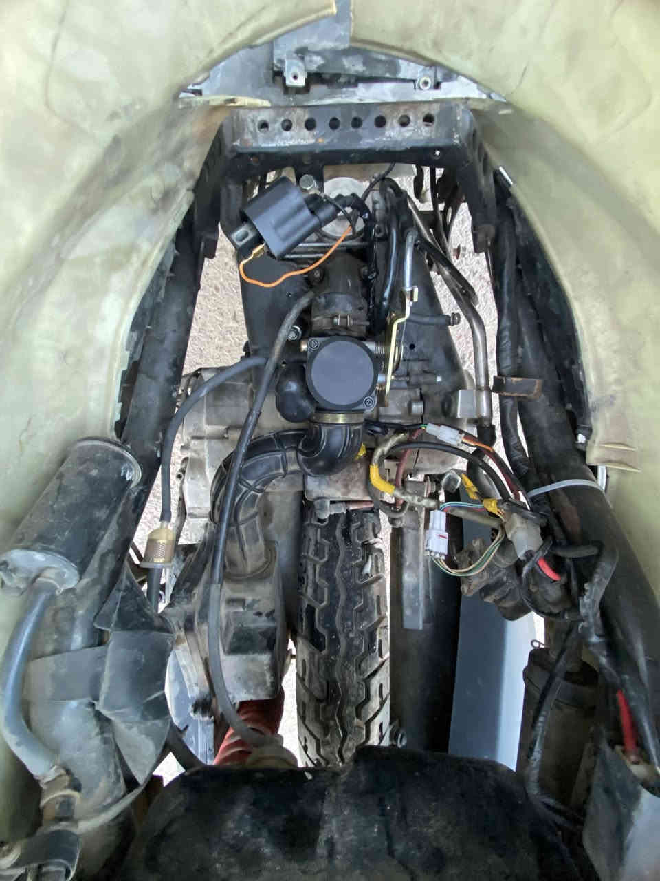 سلام عليكم 
دراجه بريز ١٤٠ للبيع  مكاني بغداد الدوره مجفت جديد بوشه وبستم فقط  نكره سلف وهندر 
مكينه حلوه وناعمه دراجه  مسويلها ادامه كامله من كلجات وقايش وكابريتر يحتاجله شويه ترتيب  قلوب واشير فقط  السعر 375وبيه مجال للطيبين  استفسار راسل وات ساب ***********
