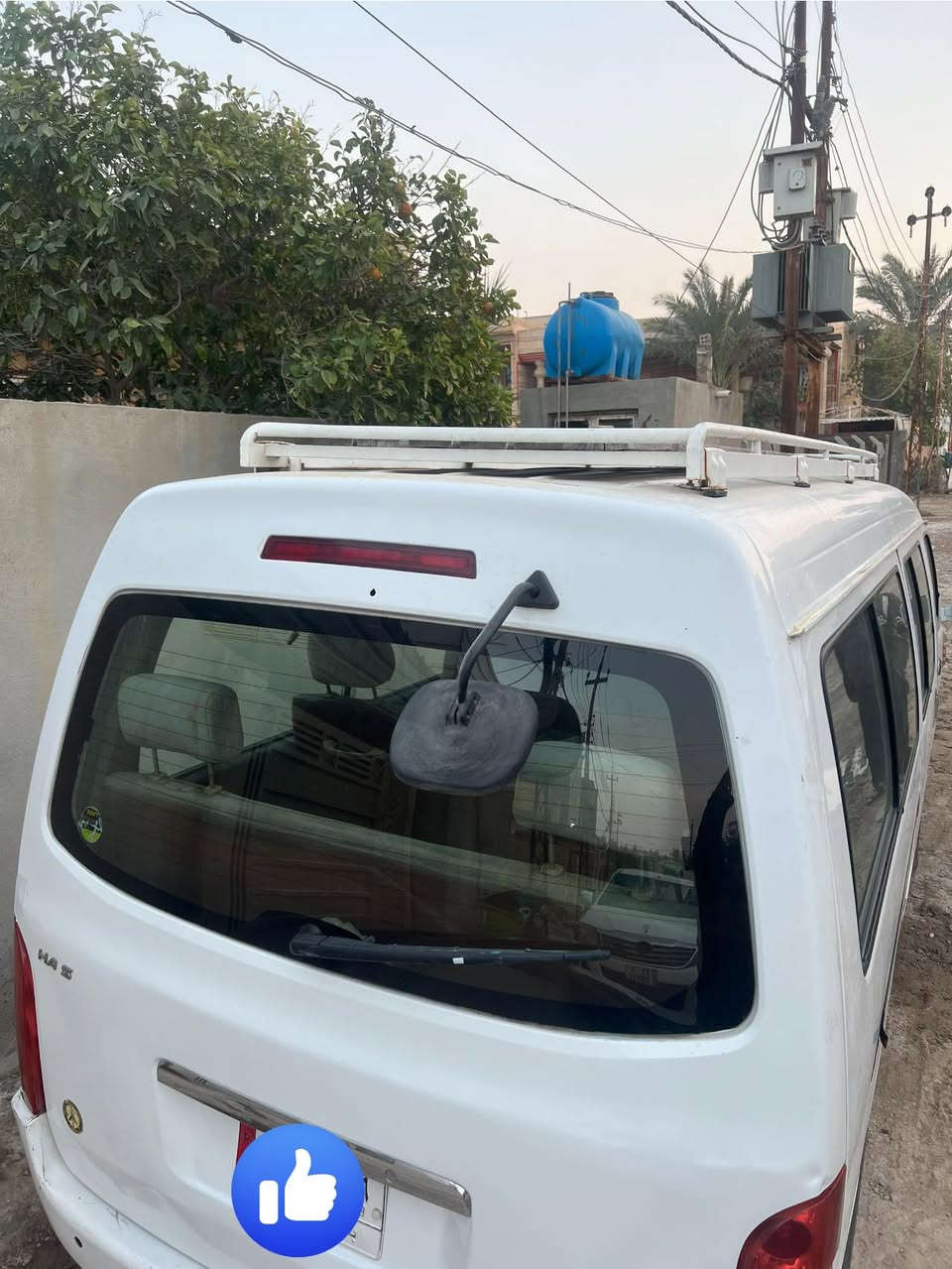 جنبي   H1.   2014 حره
رقم بغداد
محرك تيوتة كروسيدة 4y
تخم تاير  شاشة سيباية 
صبغ جنطة وهلالات تعمير حادث جنطة دعجة بسيط بدون دواخل 
مكان السيارة ابو غريب
سيارة كبل للشغل  خير من الله 
مكلف بالنشر 
***********
السعر ٧٩  ماكو بهيج سعر بالعافية على الياخذهة
