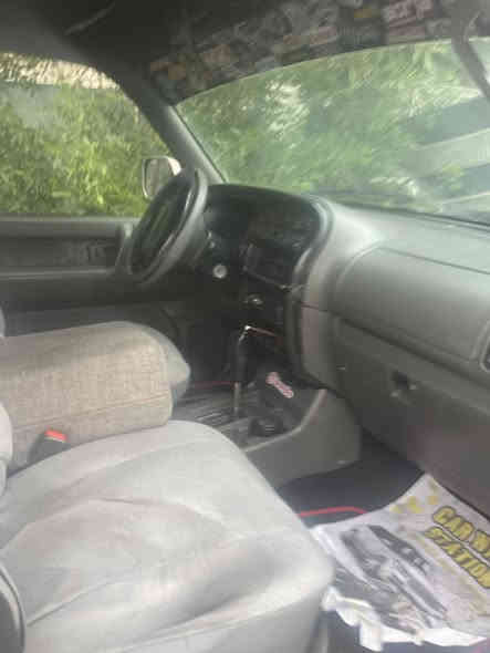 سلام عليكم ازوزه موديل ٢٠٠٠ رقم اربيل الجديد كير مكينه تبريد ثلج مكان بغداد شارع فلسطين معروضه ٧٠ كهربيات كوله شغاله ***********
