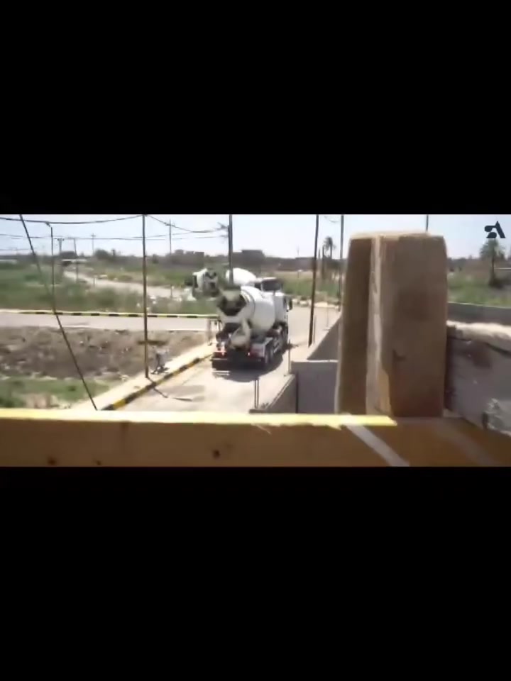 العمل في قضاء عفــــــــــك بيت الاخ عبد  محمد طالب الحسناوي 
 النجار علي عاصي حسين عاصي 
***********
للتواصل معنا,المدير سيد مرتضى معمل الهاشمي ***********
المهندس محمد راضي
ومن الله التوفيق @إشارة
