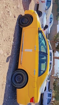 سلاموعلیک تویتاکرۆلا بۆفرۆشتن مۆدیل 2008مەکینە دەنگی زنجیری تیایە گیری...