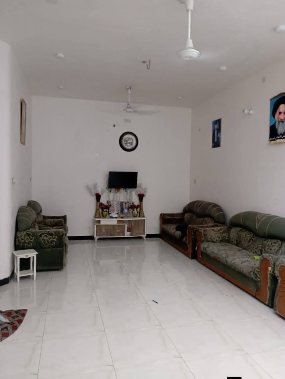 دار للبيع طابو زراعي الجمعيه  الفرع إلي قبل مدرسه صدئ العلوم
#مساحه 200متر 

غرفتين وصاله واستقبال ومطبخ ومجمع صحيات داخلي وخارجي 

بناء حديث 

السعر مقبول 

الاستفسار مراجعه مكتب محسن مزاد محسن مزاد 

قرب عارضه المزاد شارع البطاوي

*********** . حيدر برهي 

‏‪***********‬‏  حجي محسن
