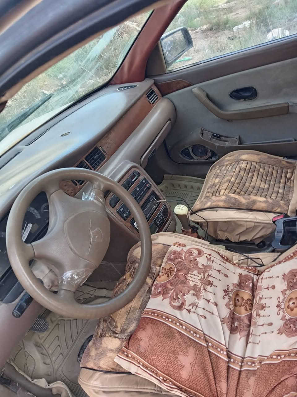 سمند 2011 رقم واسط شرط تحويل سنويه٢٠٢٤ للبيع 

مكاني واسط حي الحكيم
بيع 13 ورقه مستعجل عليه قفل رقم ***********
تواصل فقط واتساب
