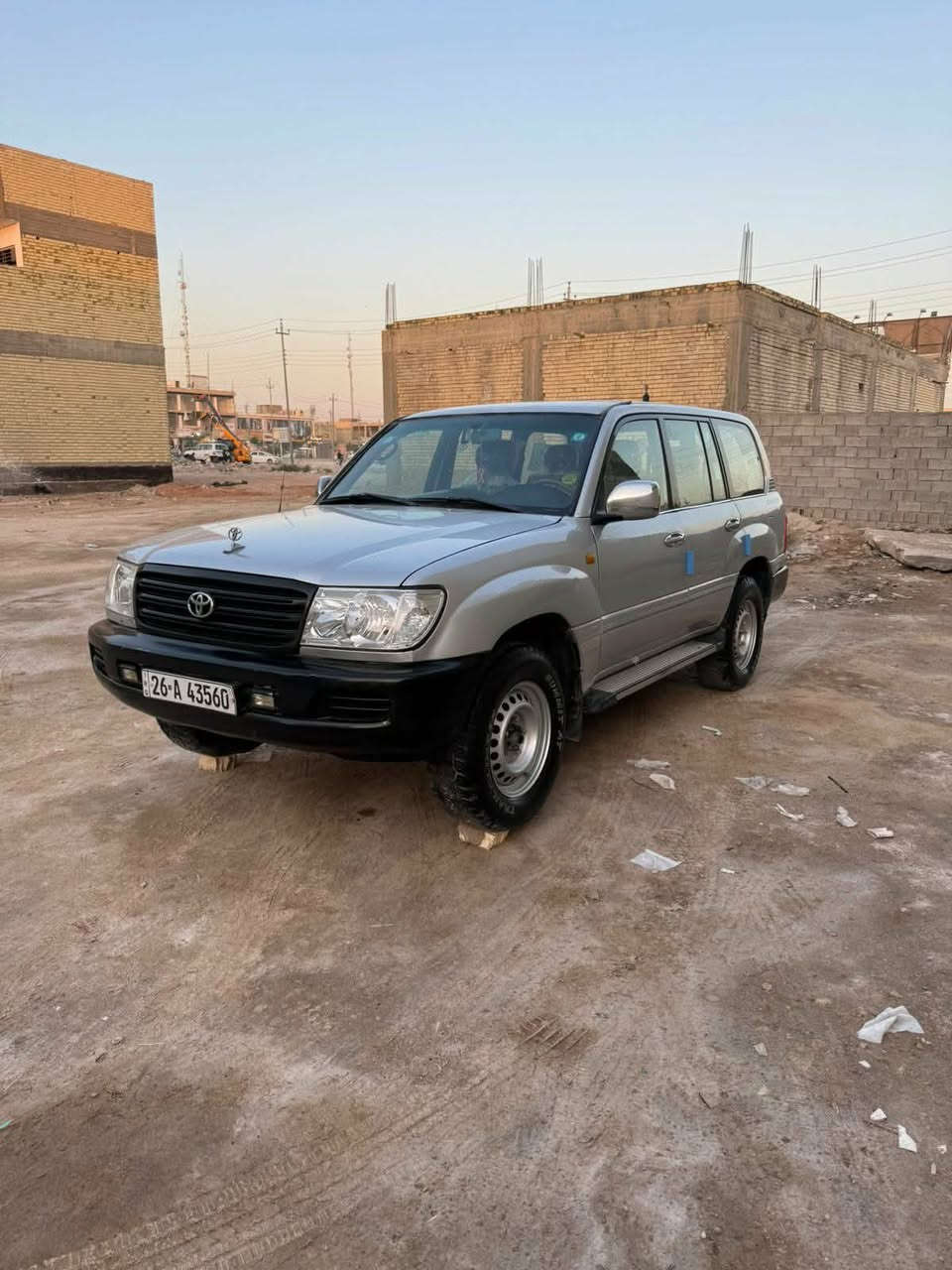 موديل 2004 اوتوماتيك رقم دولي كير ومحرك وتبريد جدد تخم تاير مراوس ب سيكويا
***********
