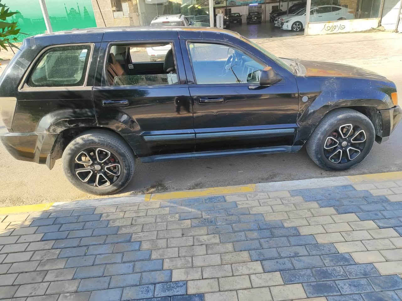 مكلف بالنشر اخواني
جيب لاريدو 2008. محرك 3700
تو ويل تدفئة تبريد شغال تخم ويل كب مكسيكي حجم 18
رقم بغداد انكليزي تحويل مباشر
رقم صاحب السيارة  ***********
السيارة بيها عطل بسيط بسلكتر الكير
السعر 80 وبيها مجال اتصل على صاحبها
