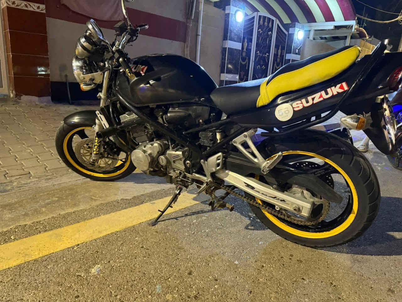 السلام عليكم
بانده ربع البيع أو مراوس 
مكاني الضلوعيه 
***********
