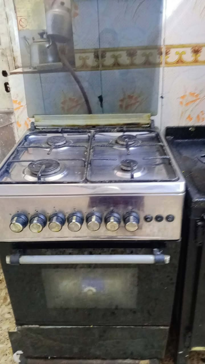 الطباخ كله شغال سعره 50
الميز مرايه سعره 70مكان بغداد


**إذا كنت صاحب هذا الإعلان وتريد حذفه لأي سبب، رجاءا أرسل رسالة إلى الدعم الفني**