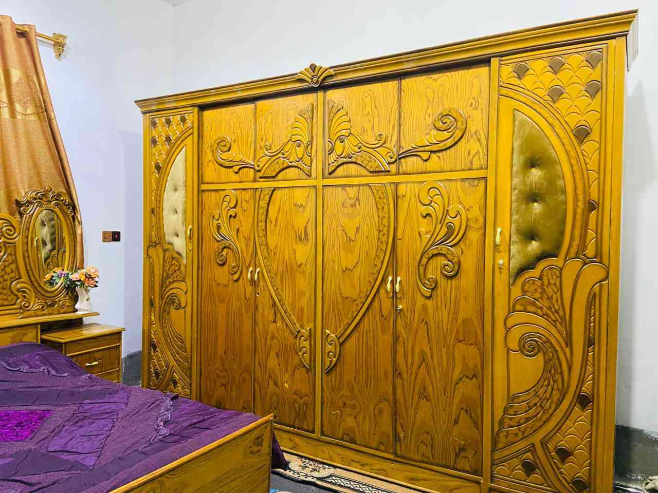 للبيع غرفة نوم توج خشب صاج عراقي نضيفه فول استخدام قليل عنوان الرمانه البعبيد سعرها 800 وبي مجال 
***********/وتساب
