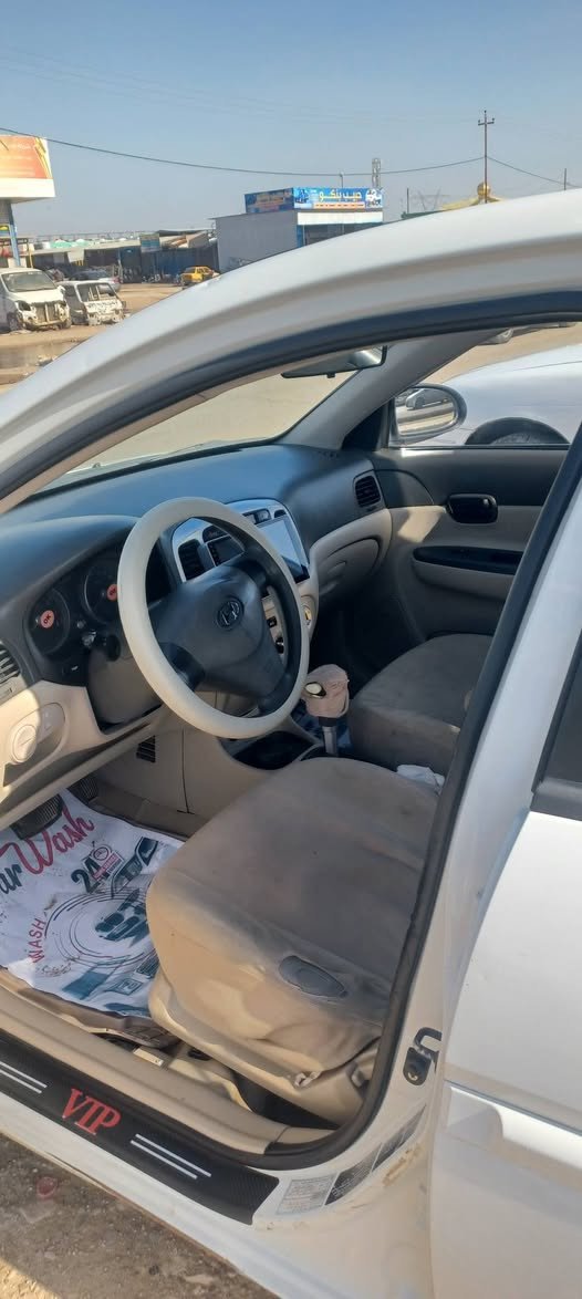 السلام عليكم اكسنت م.  2008 خليجي محرك كير تخم تاير باتري جديد سنويه جديده سياره خير من الله  السعر 88 وبيه مجال ***********
***********
