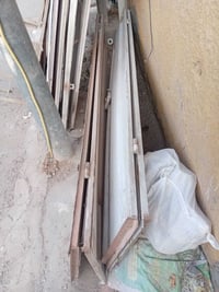 الحديد للبيع أبواب زائد ملحقاتها ٠٧٨٣٠٥٨٥١٠٨