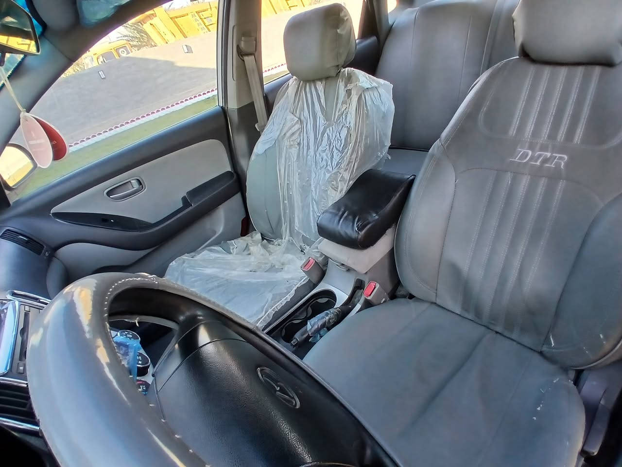 سلام عليكم النترا للبيع
موديل 2009
رقم بغداد نكليزي 
محرك 1600
دكشن عالي سياره على وضع الشركة سبير مانزل ماشية ١٤٧ حقيقي محرك كير وضع شركة قطره صبغ مابيه سونار مرفق بل منشور الموقع بغداد ابو غريب خط سريع غرب محطة جوهرة العدنان
السعر  للاستفسار الاتصال على 
***********
***********
