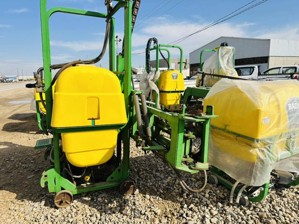 السلام عليكم للبيع مرشات تركيه جديد ومستخدام حجم (600) + حجم (400) لتر العنوان واسط الزبيديه للستفسار اتصل ***********
***********
